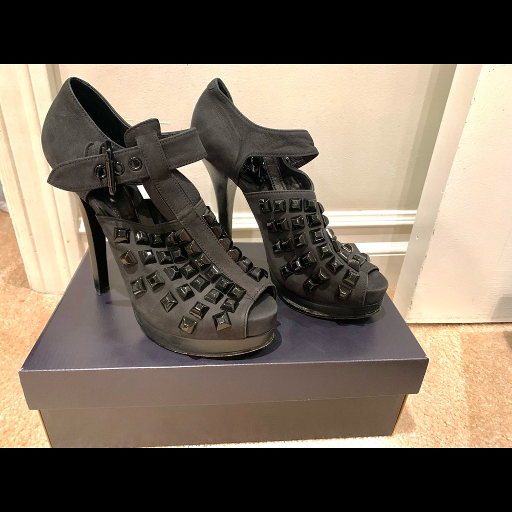 Black nubuck leather evening heels